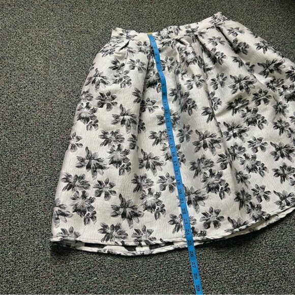 Metallic Silver & Black Flower Brocade Fabric Shimmery Fancy Cupcake Skirt Sz L - Picture 14 of 16